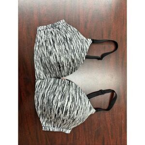 PINK Victoria’s Secret Heather Grey No-Wire Bra Size 36DD